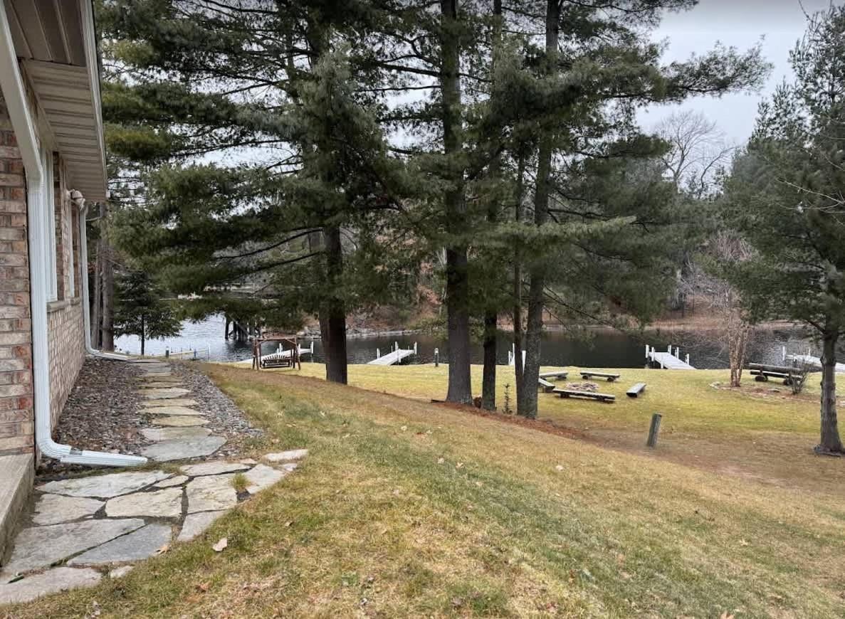 Nitschke'S Resort Cabin #15 米诺阔 外观 照片